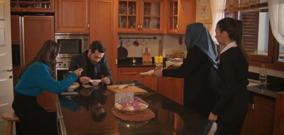 Кровавые цветы 33 серия